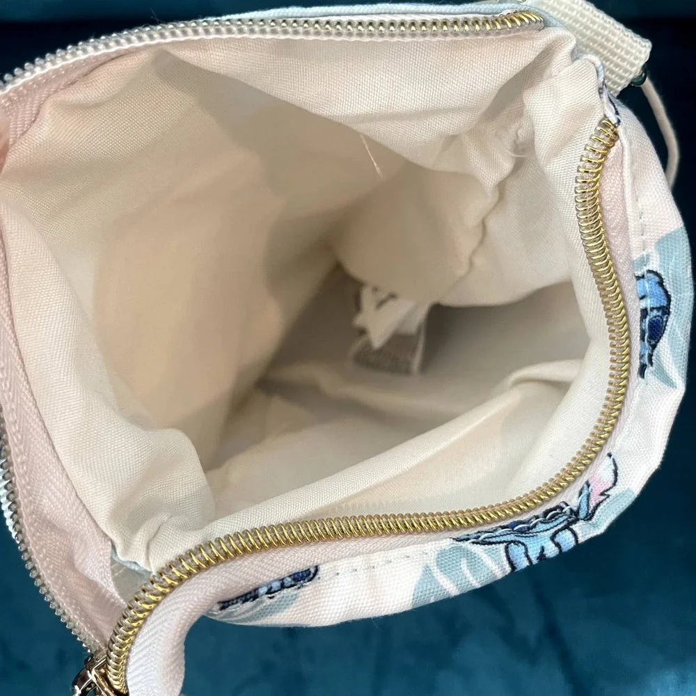 Loungefly Disney Lilo & Stitch Palm Leaves Passport Crossbody Bag Purse Handbag